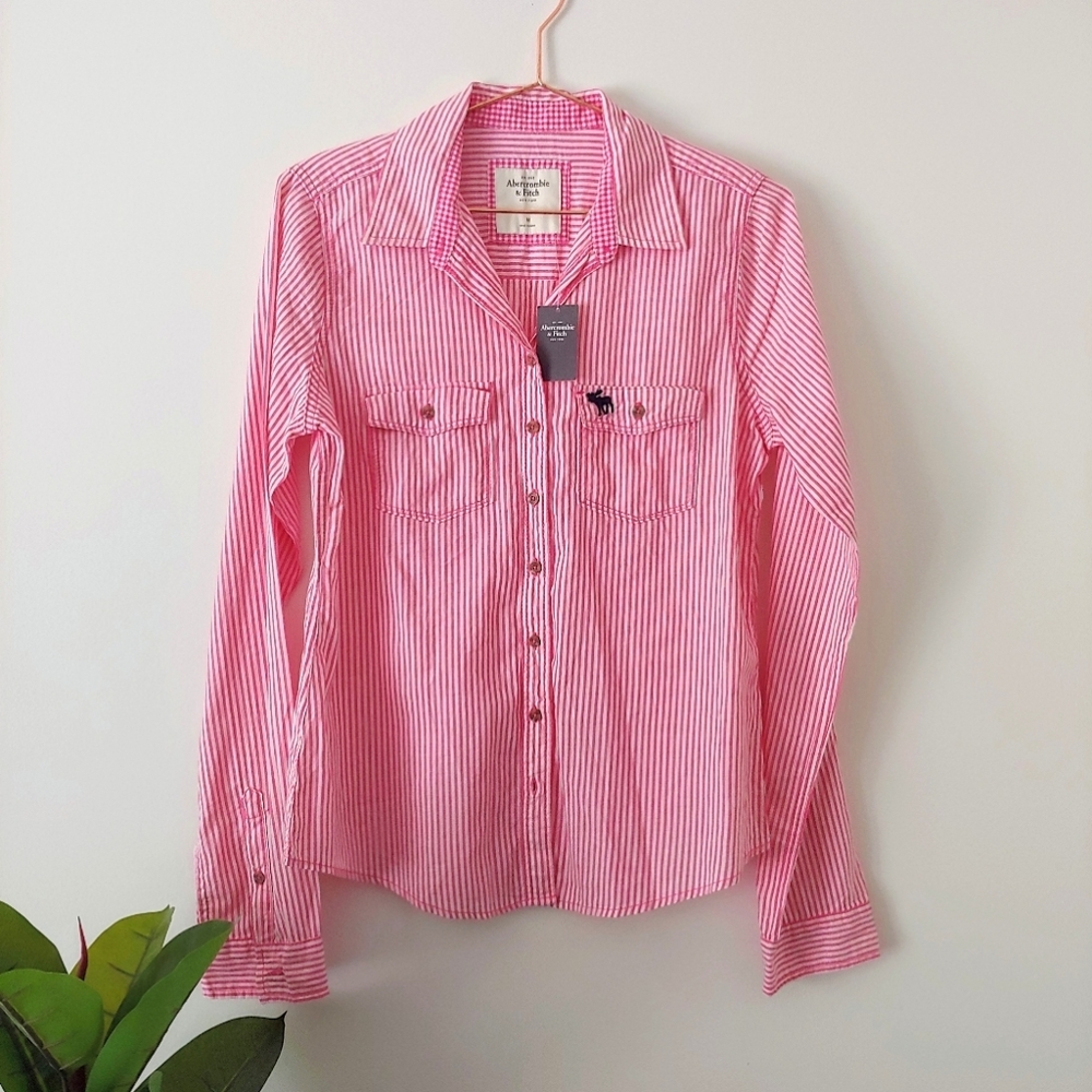 NEW A&F pink and white stripe button up shirt size M